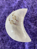 Load image into Gallery viewer, Selenite Bowl Moon Shaped #4
